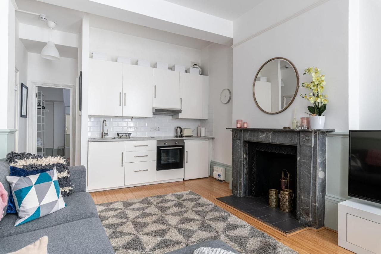 Guestready - Stunning Brighton Seafront Flat Appartamento Esterno foto